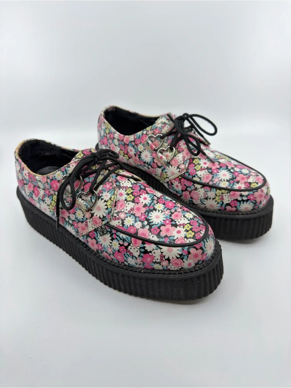 T.U.K.Hello Kitty Floral Mondo Creepers featuring a vibrant floral pattern SZ 10